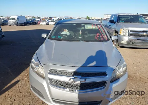 2013 Chevrolet Malibu 1Lt из США, поврежденный, VIN 1G11C5SA7DF277092